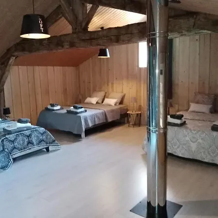 Le Le Marillet בית נופש *